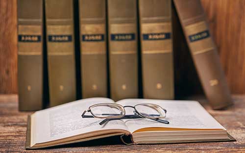 意大利留學(xué)音樂(lè)學(xué)院排名，意大利音樂(lè)藝術(shù)類大學(xué)排名